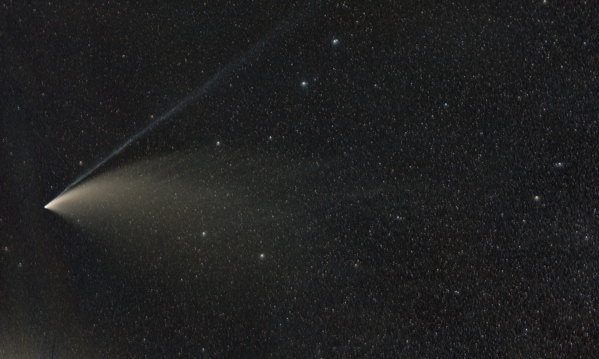 Neowise - crossing the big dipper (2)