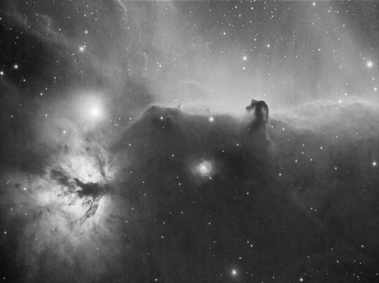 B 33, NGC 2025 (Flame Nebula) and NGC2023 - Hα